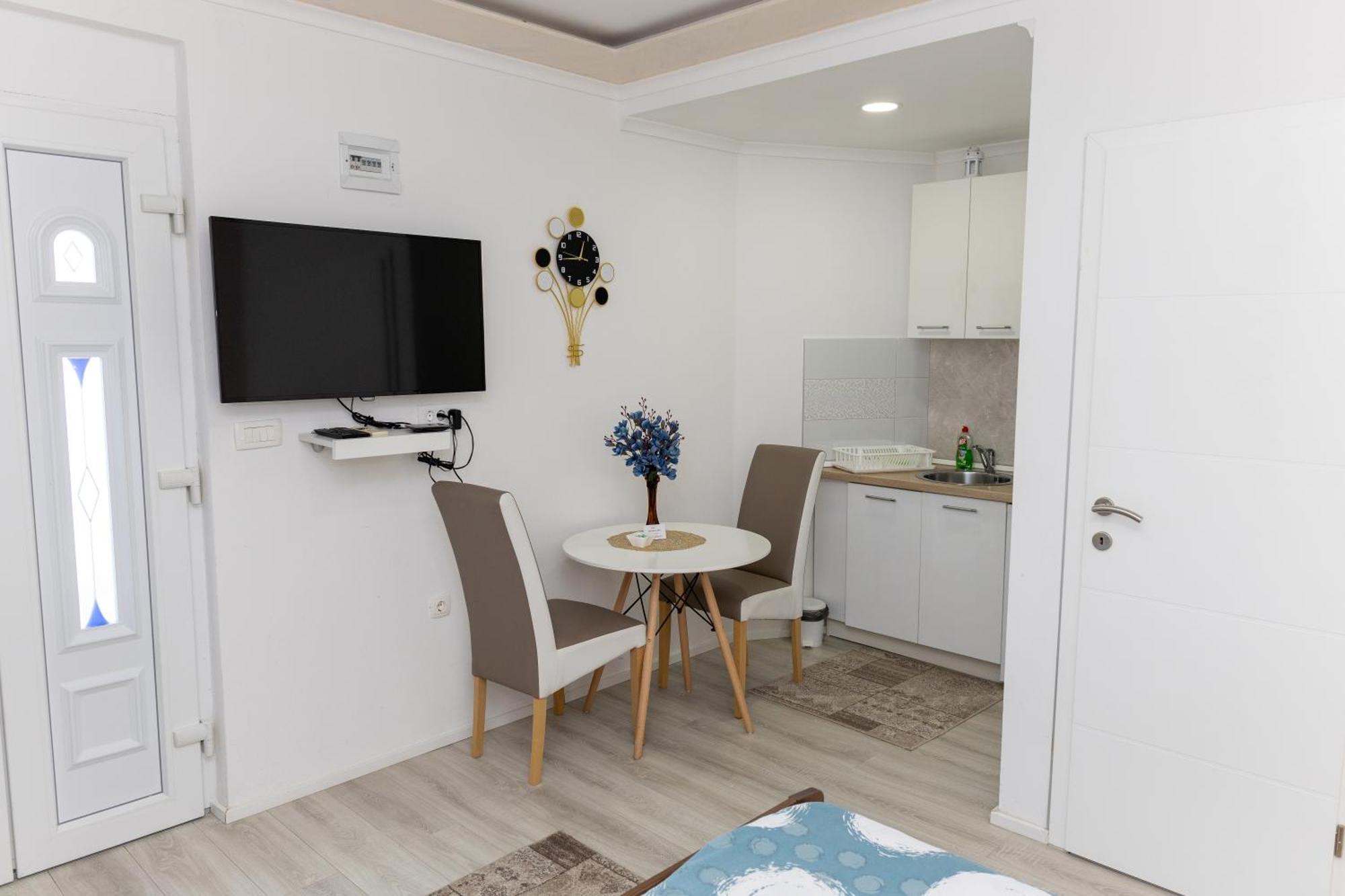 Apartmani Hm Trebinje Esterno foto